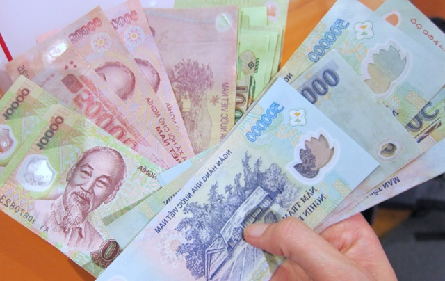 Nếu trong mơ thấy mượn tiền từ người thân, đây là dấu hiệu của sự yêu thương